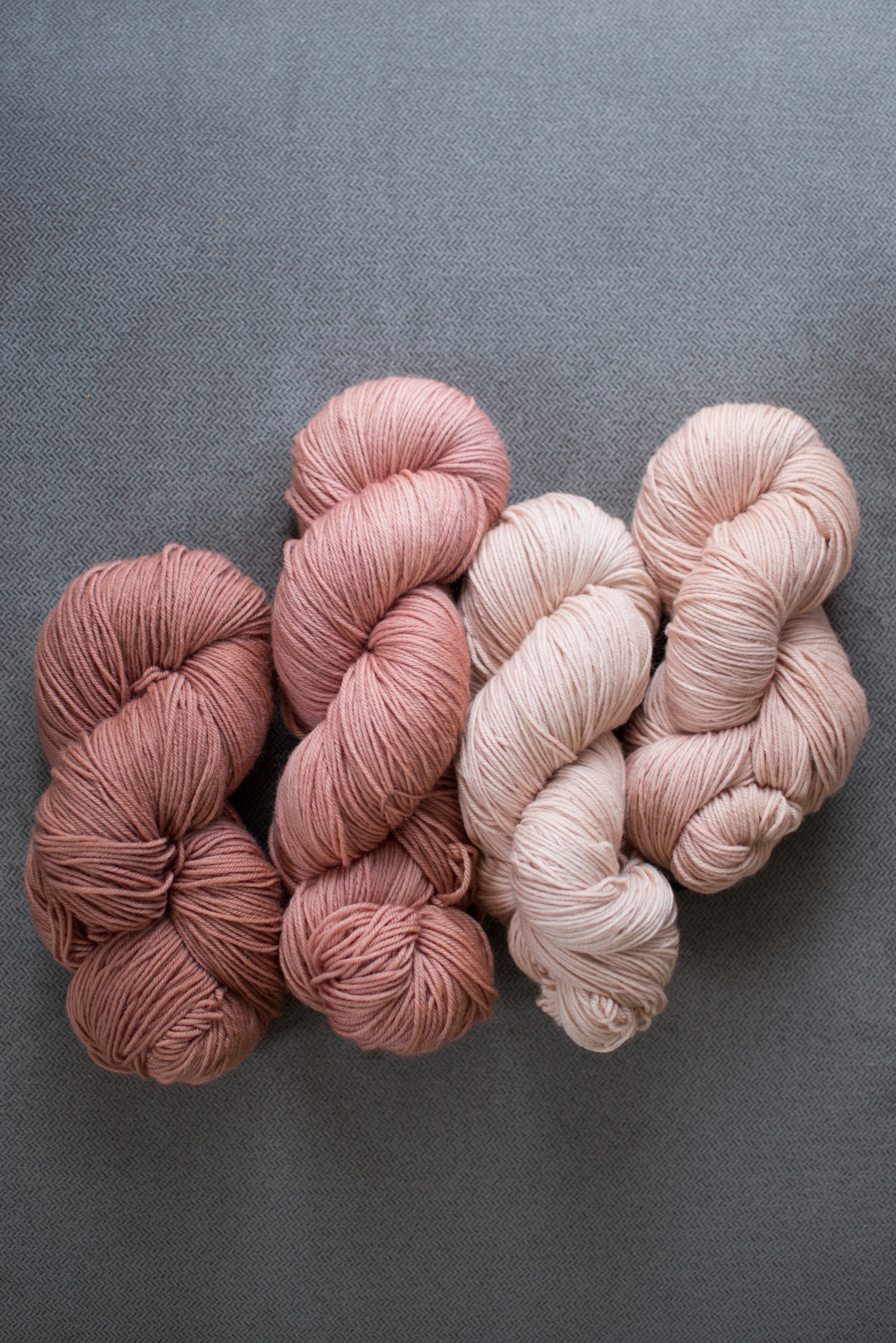 How to Dye Yarn with Avocado - Woods and Wool