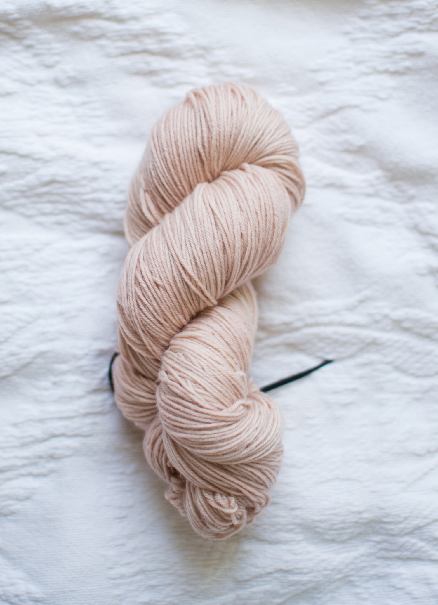 How to Dye Yarn with Avocado - Woods and Wool